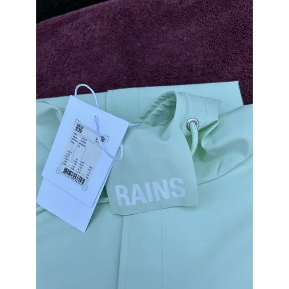 Rains Unisex Rain Jacket, Waterproof, Color Mineral Green, Size Large & X-Large - Picture 10 of 11